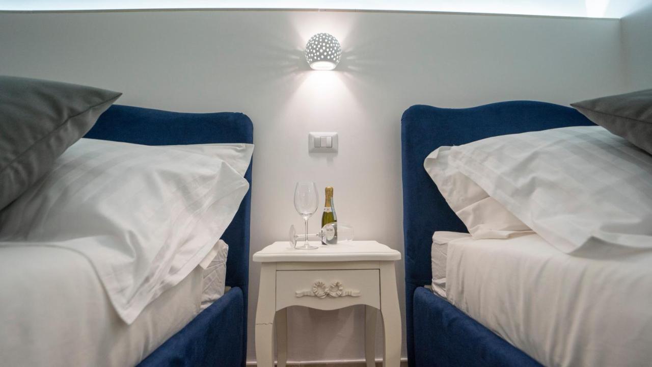Dimora Fantasia Charme B&B Bari Eksteriør bilde