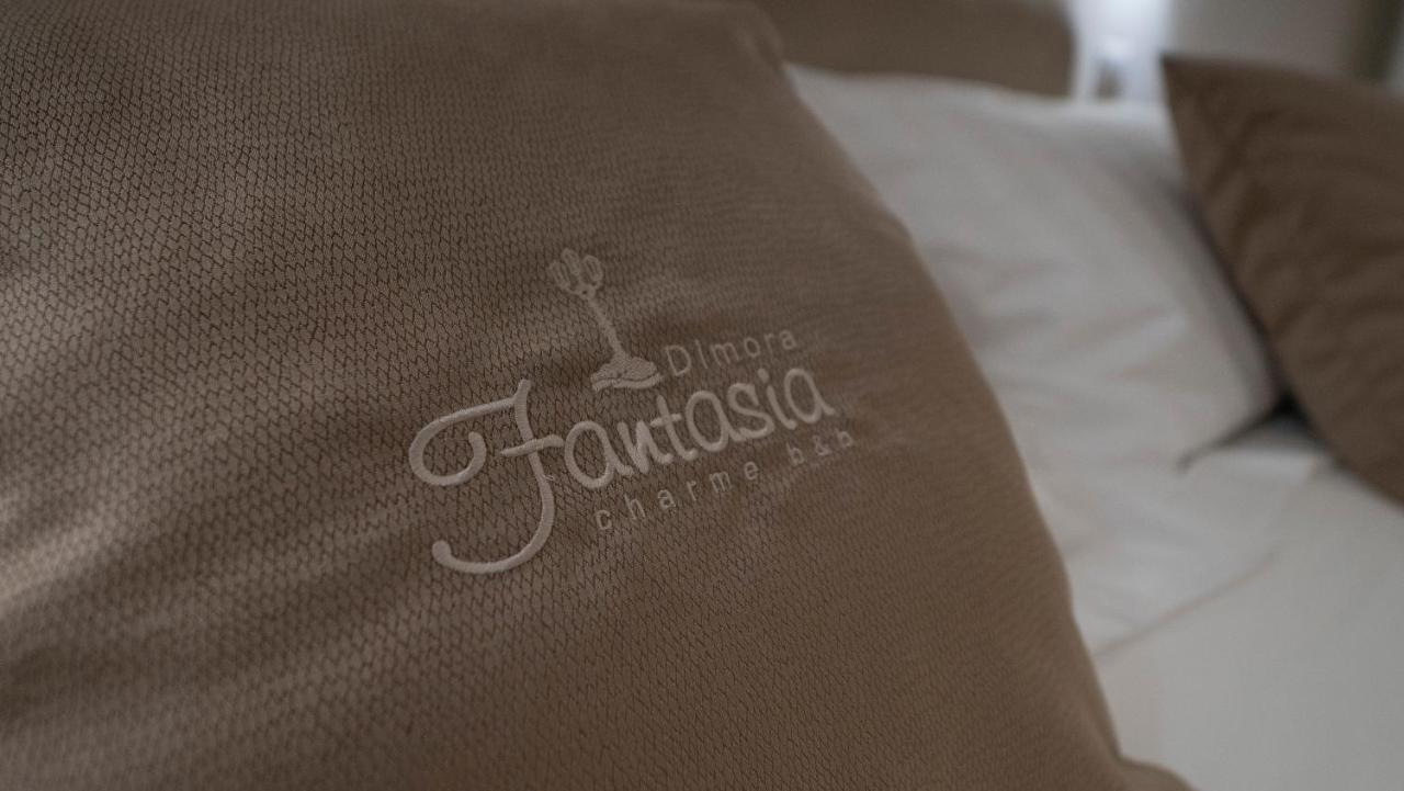 Dimora Fantasia Charme B&B Bari Eksteriør bilde