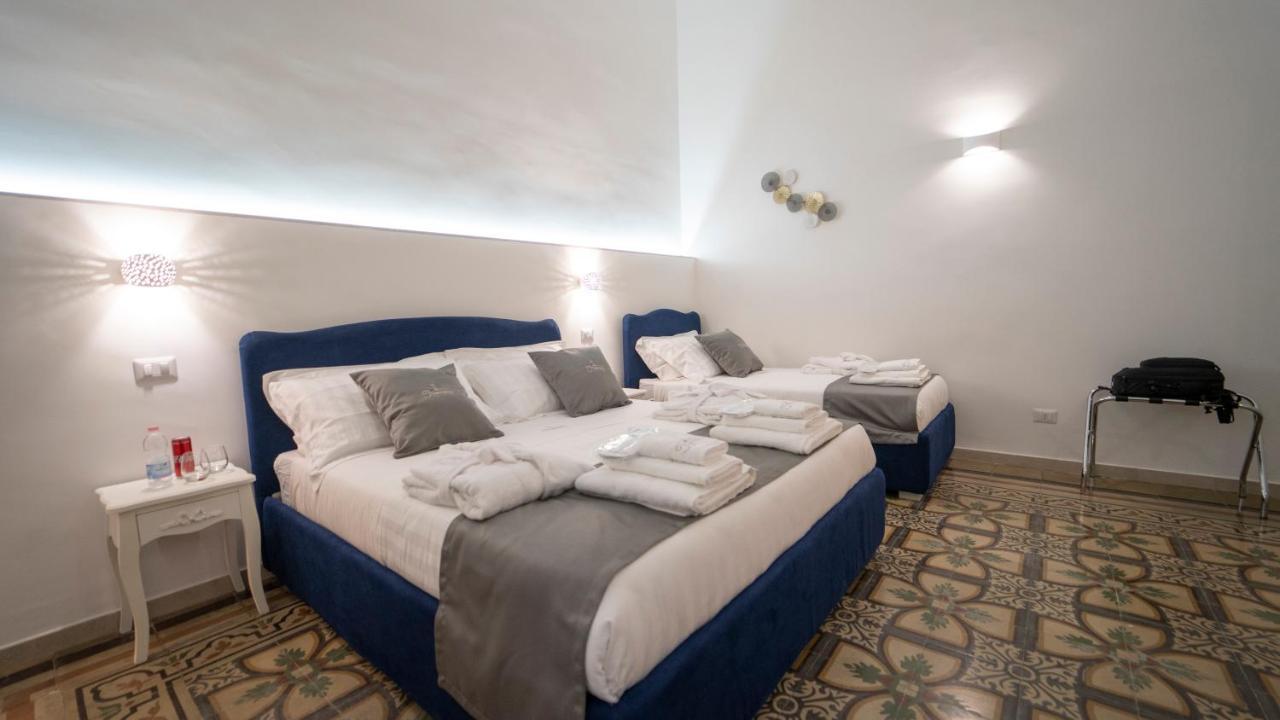 Dimora Fantasia Charme B&B Bari Eksteriør bilde