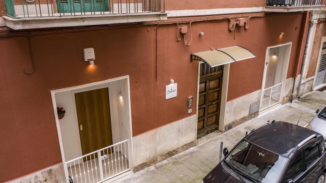 Dimora Fantasia Charme B&B Bari Eksteriør bilde