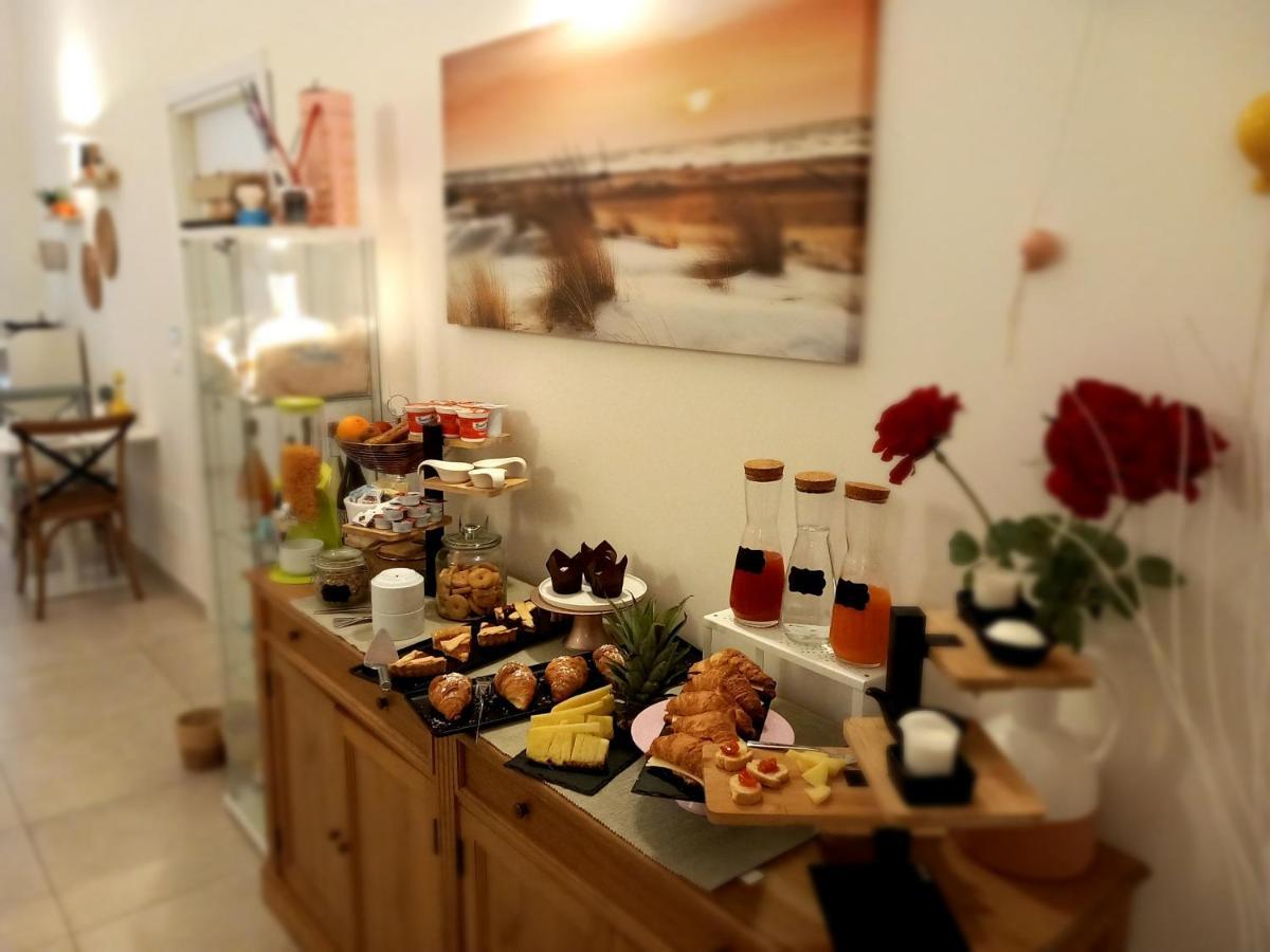 Dimora Fantasia Charme B&B Bari Eksteriør bilde